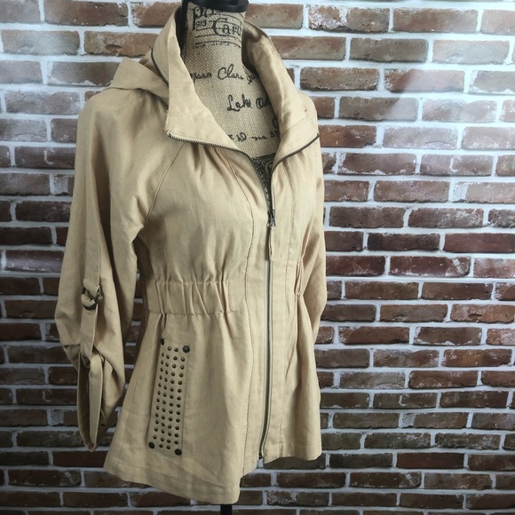 Black Label Pink hooded jacket - Picture 5 of 8